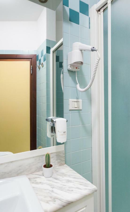 Hotel Atlantic Vista Mare Pesaro Zewnętrze zdjęcie