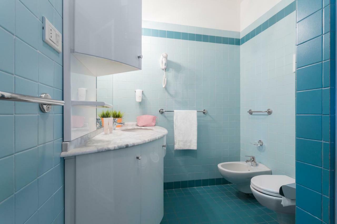 Hotel Atlantic Vista Mare Pesaro Zewnętrze zdjęcie