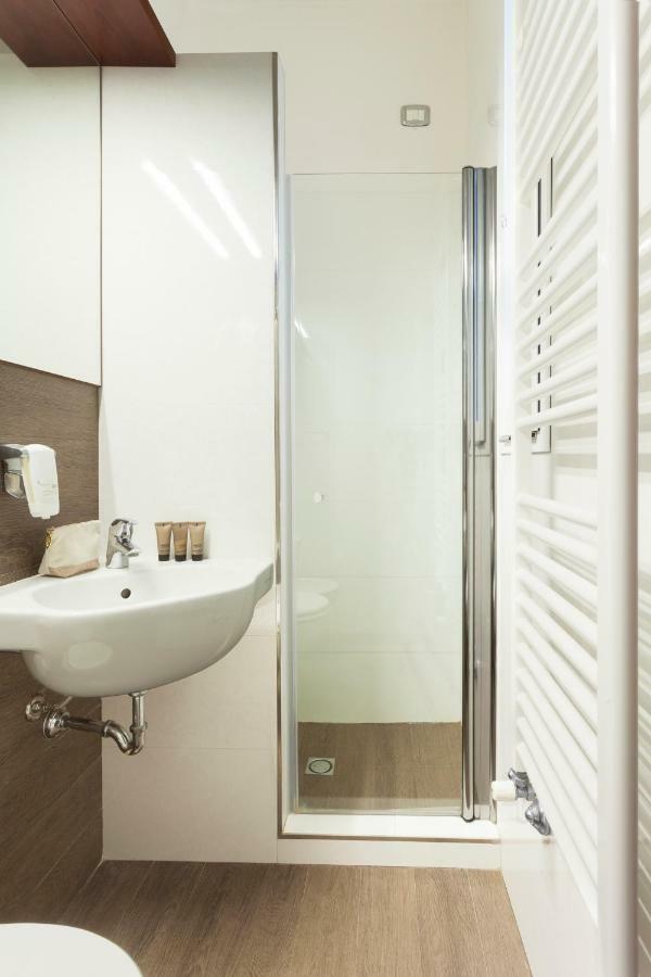 Hotel Atlantic Vista Mare Pesaro Zewnętrze zdjęcie
