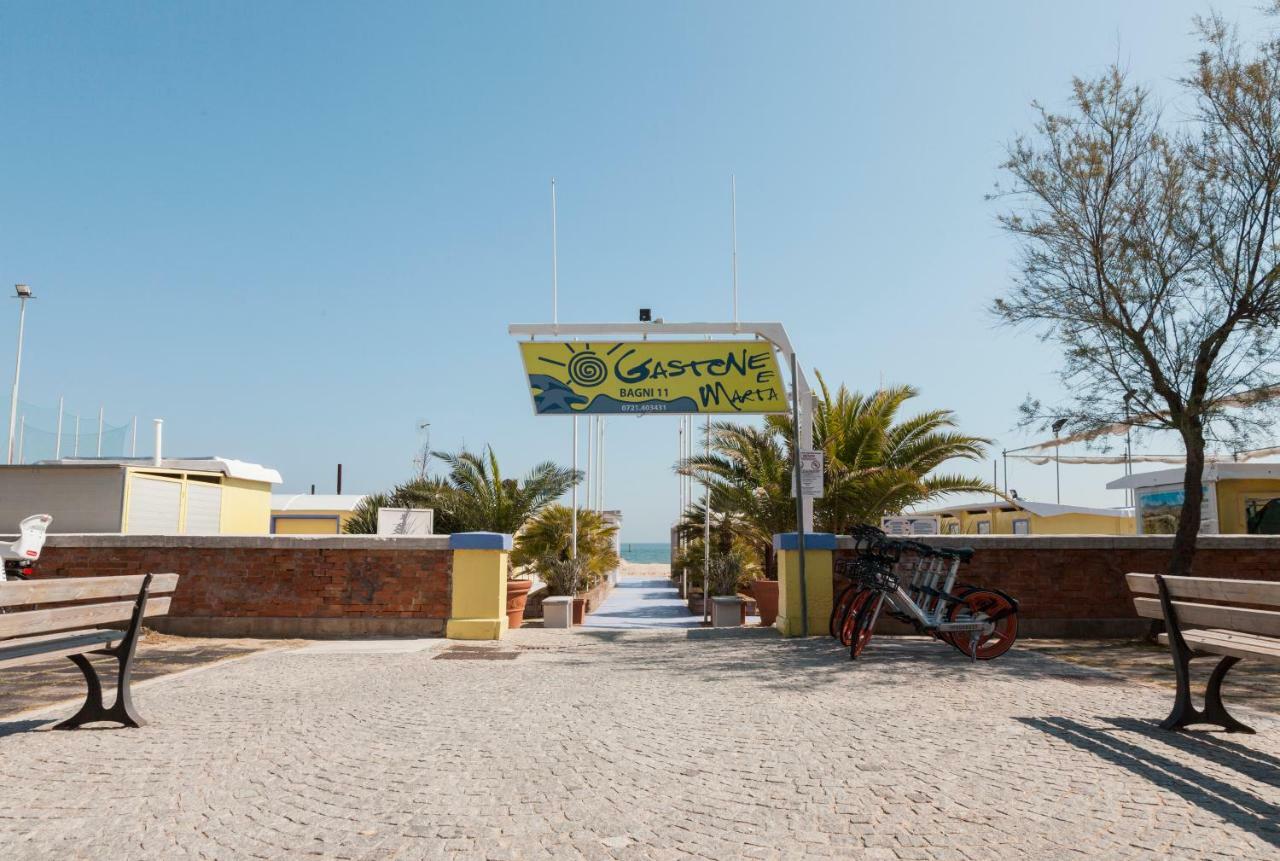 Hotel Atlantic Vista Mare Pesaro Zewnętrze zdjęcie