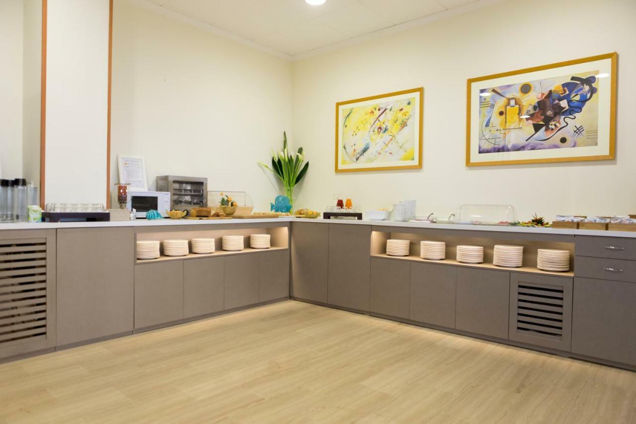Hotel Atlantic Vista Mare Pesaro Zewnętrze zdjęcie